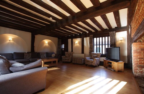 Diss House | Unique Luxury Escapes
