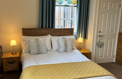 Burton on Trent Apartment | Peel House Apartments