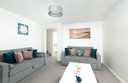 Peterborough Apartment | KVM - Whitebeam House