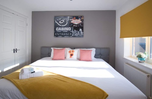 Peterborough Apartment | KVM - Whitebeam House