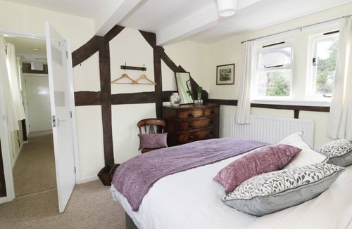 Pencombe Cottage | Causeway Cottage, Pencombe