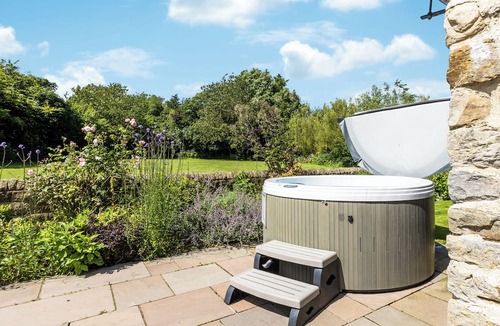 Scarborough Cottage | 2 bedroom accommodation in Harwood Dale, near Scarborough
