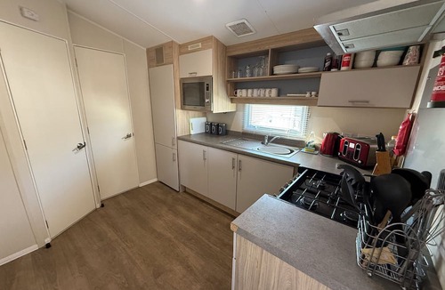 Skegness House | Seaview 1.