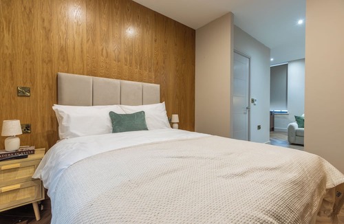 Leeds City Center Apartment | Leeds City Centre Luxe Flats