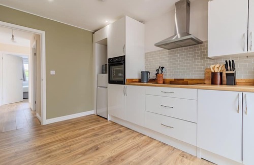 Shepshed House | Boutique Bungalow Retreat Near Charnwood