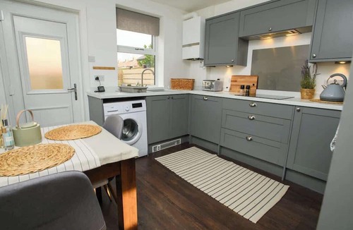 Lincoln House | Close to Castle | Free Wi-Fi | Close to Cathedral