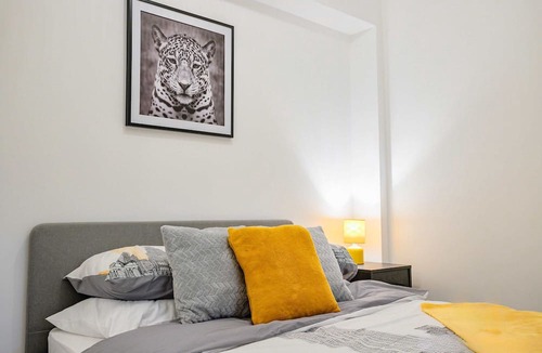 Rugby Apartment | Host & Stay | Sedlescombe Apartment