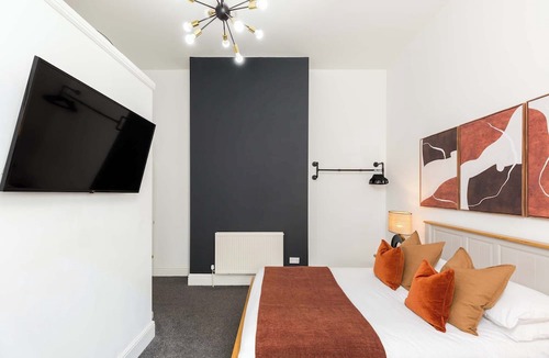 Leamington Spa Apartment | Apt 2 Avenue Road – Leamington Spa | Modern 1-Bed with Free Parking, Wi-Fi and Station Access