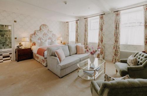 Stamford Hotel | The William Cecil