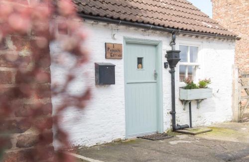 Carlton House | Carlton Towers Estate - Stapleton Rooms & Parkgate Cottages