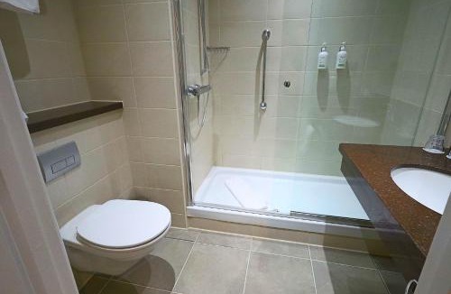 Tea Green Hotel | Holiday Inn London Luton North