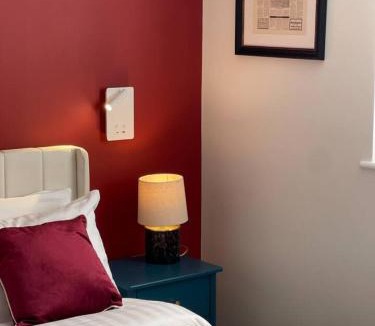 Arbury House | Stylish New-Build 2-Bed House Near Science Parks