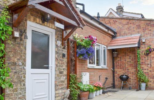 Hotham House | Benny's Cottage