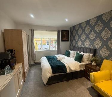 Northampton Apartment | Eastern Bridge House