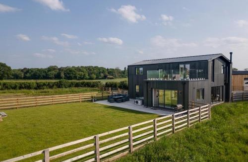 Northallerton House | 4 Bed in Crosby oc-b31135