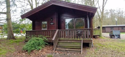Kenwick House | Pineshadow Lodge Dog Friendly Kenwick Park Louth