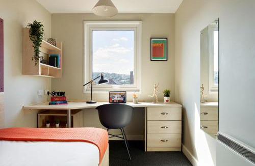 Sheffield Apartment | For Students Only Rooms in Sheffield