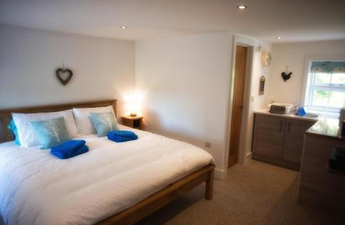 Hollinsclough Apartment | Anroach Farm Peak District