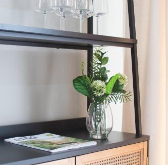 Sheldon Apartment | Stylish new-build, FREE parking, 10 minutes to NEC & BHX airport