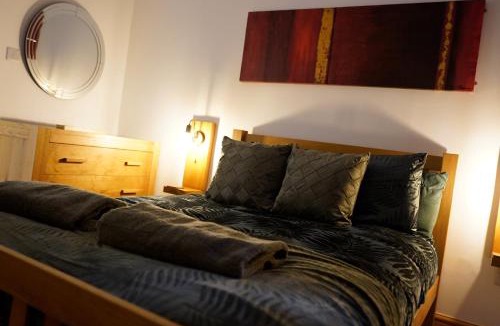 Keighley Apartment | Church Street Studio Apartment