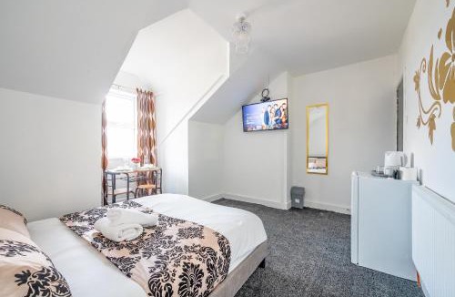 Leeds House | *RA246* For your most relaxed & Cosy stay + Free Parking + Free Fast WiFi *