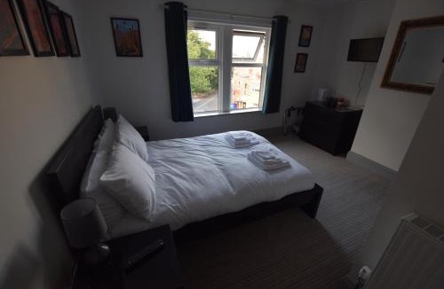 Sheffield Hotel | The Crow Inn