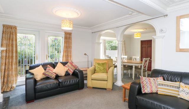Bridgedown House