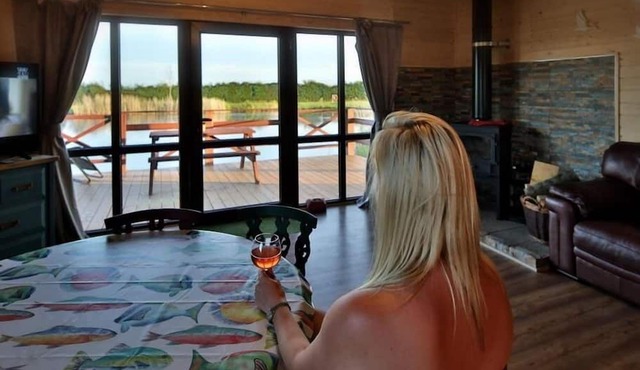 Lakeside Fishing Lodges