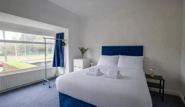 Airport Lodge