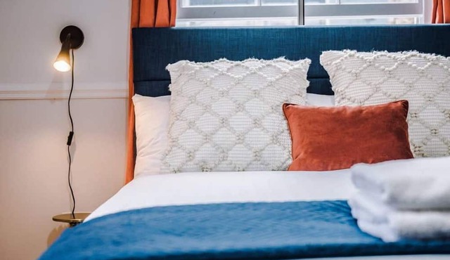 Host Apartments Seel St Townhouse Apt II