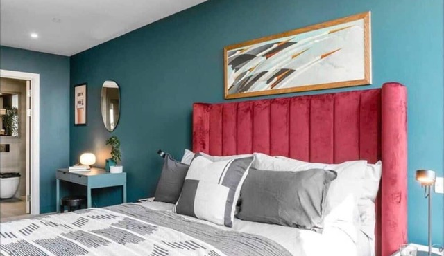 The Mercian 1 XIV - 1BDR | STUNNING CITY SKYLINE VIEWS! 24-Hour GYM | CINEMA room