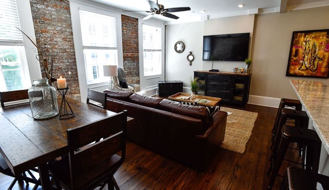 Historic Charm Meets Modern Comfort: Condo in Historical Picayune Building in New Orleans