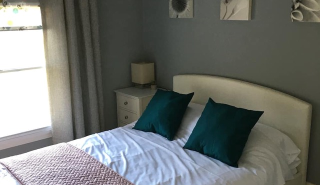 Peel House Apartments