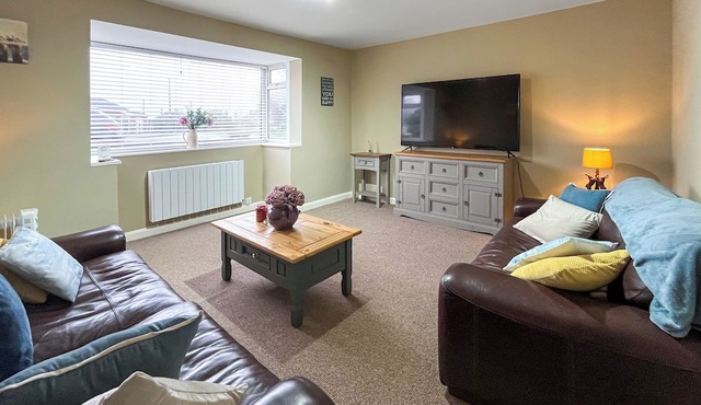 3 bedroom accommodation in Chapel St. Leonards