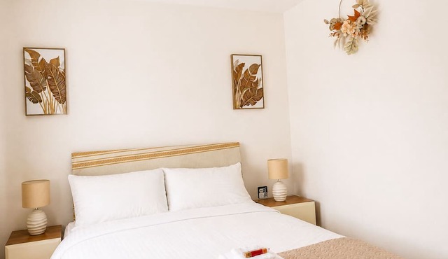 Spacious Home Near ExCeL, LCY, Canary Wharf, O2