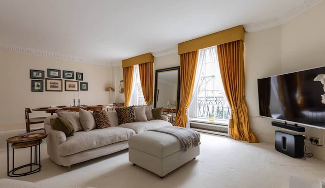 Fitzjames-Avenue IV - Three Bedroom Apartment, Sleeps 6