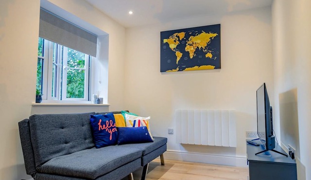 Host & Stay | Sedlescombe Apartment