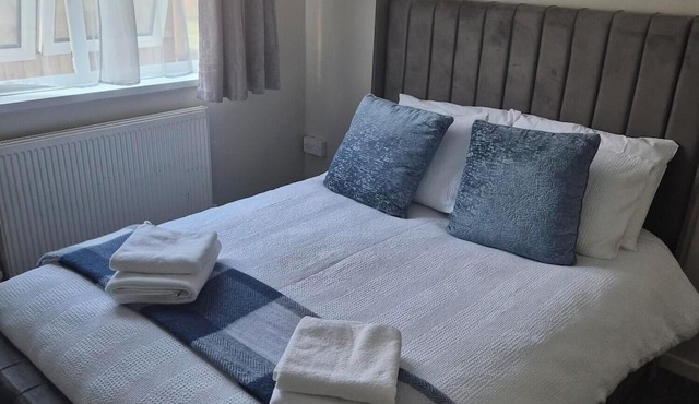 Cozy Opulent 2 bedroomed Apartment/Maisonette