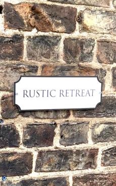 Rustic Retreat cottage