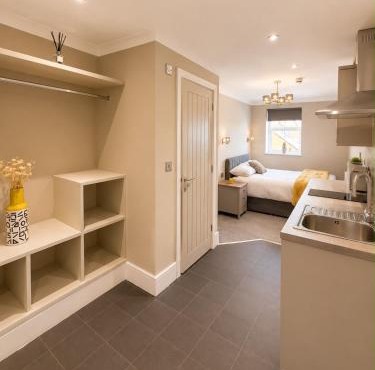 Posh Apartments