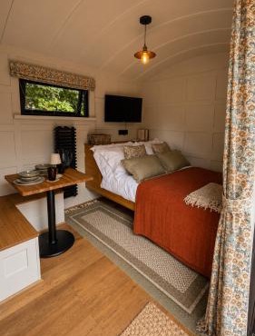 Little Orchard Retreats