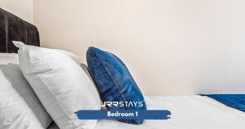 Stoke on Trent - 3 Bedroom Sleeps 5, Wi-Fi