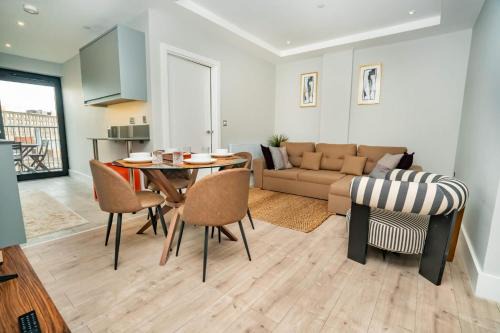 Modern 1 Bedroom Apartment in Leicester w Balcony
