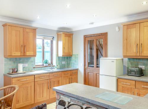 Walnut Cottage - Uk45579