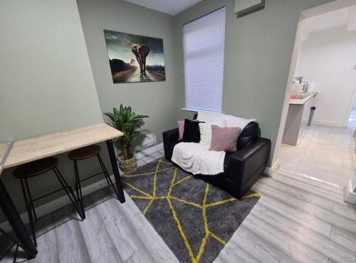Room 1 Shared house 5 min from Sefton Park